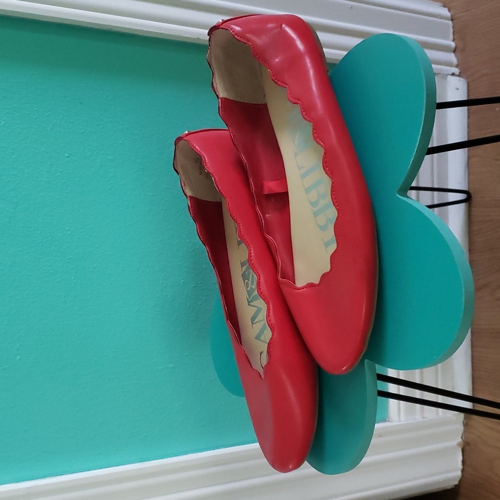 Sam & Libby scalloped flats